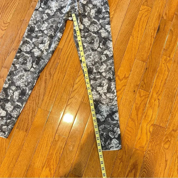 Aerie Offline 7/8 Women Leggings S/P‎ Yoga Gray Floral Blue Bundle Casual Active - Picture 8 of 17